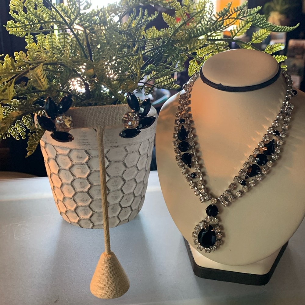 Vintage necklace and earrings